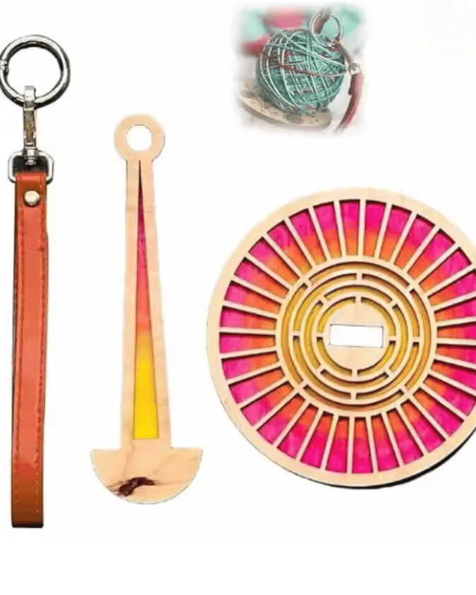Portable Yarn Holder | Natural Fibre Arts