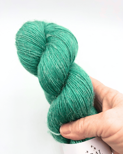 NFA Merino Linen Silk – Fingering Weight Yarn