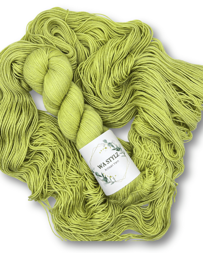 Silver Stellina Yarn | WAStylz