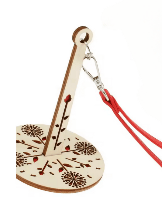 Portable Yarn Holder | Natural Fibre Arts