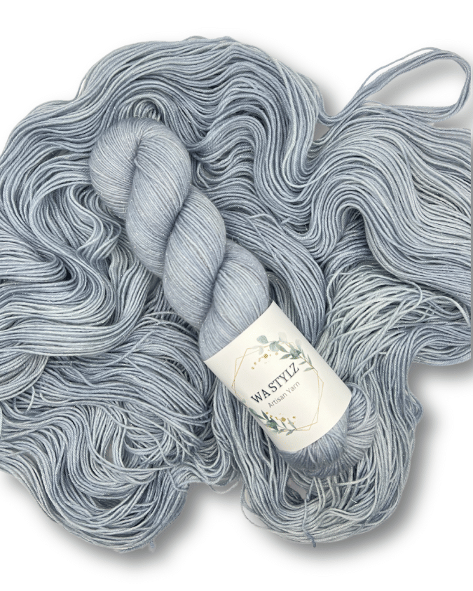 Silver Stellina Yarn | WAStylz